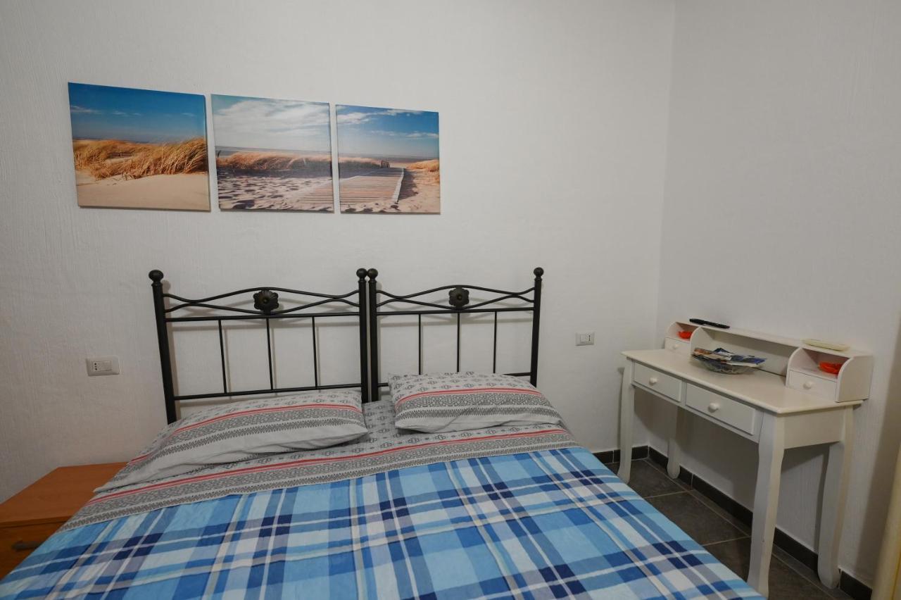 B&B Su Neulagi Triei Esterno foto